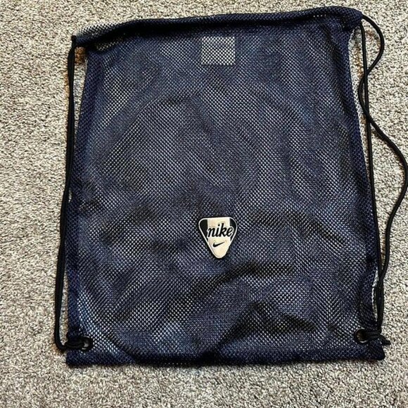 Vintage‎ Nike nylon navy and gray mesh bag. - Picture 1 of 6